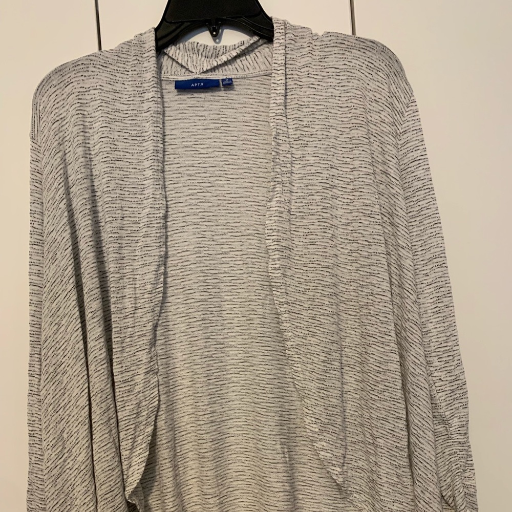 Stretchy cardigan
